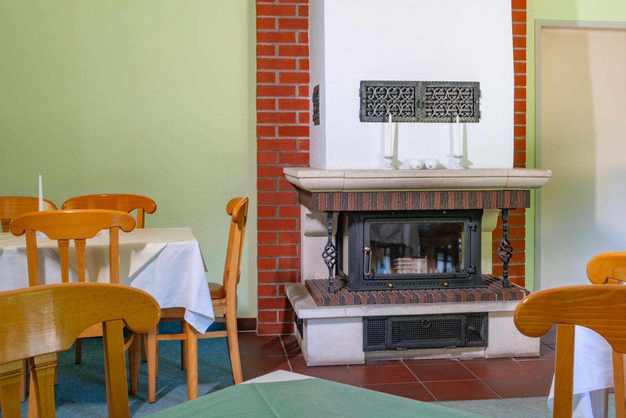 Waldhotel Schoeneiche -Self Check-In- Extérieur photo
